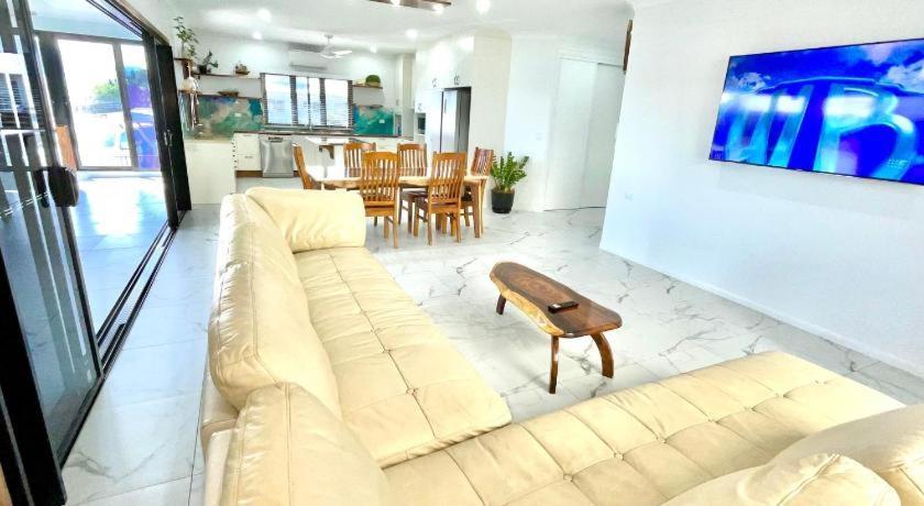 Hinchinbrook Resorts Management Pty Ltd Lucinda Экстерьер фото