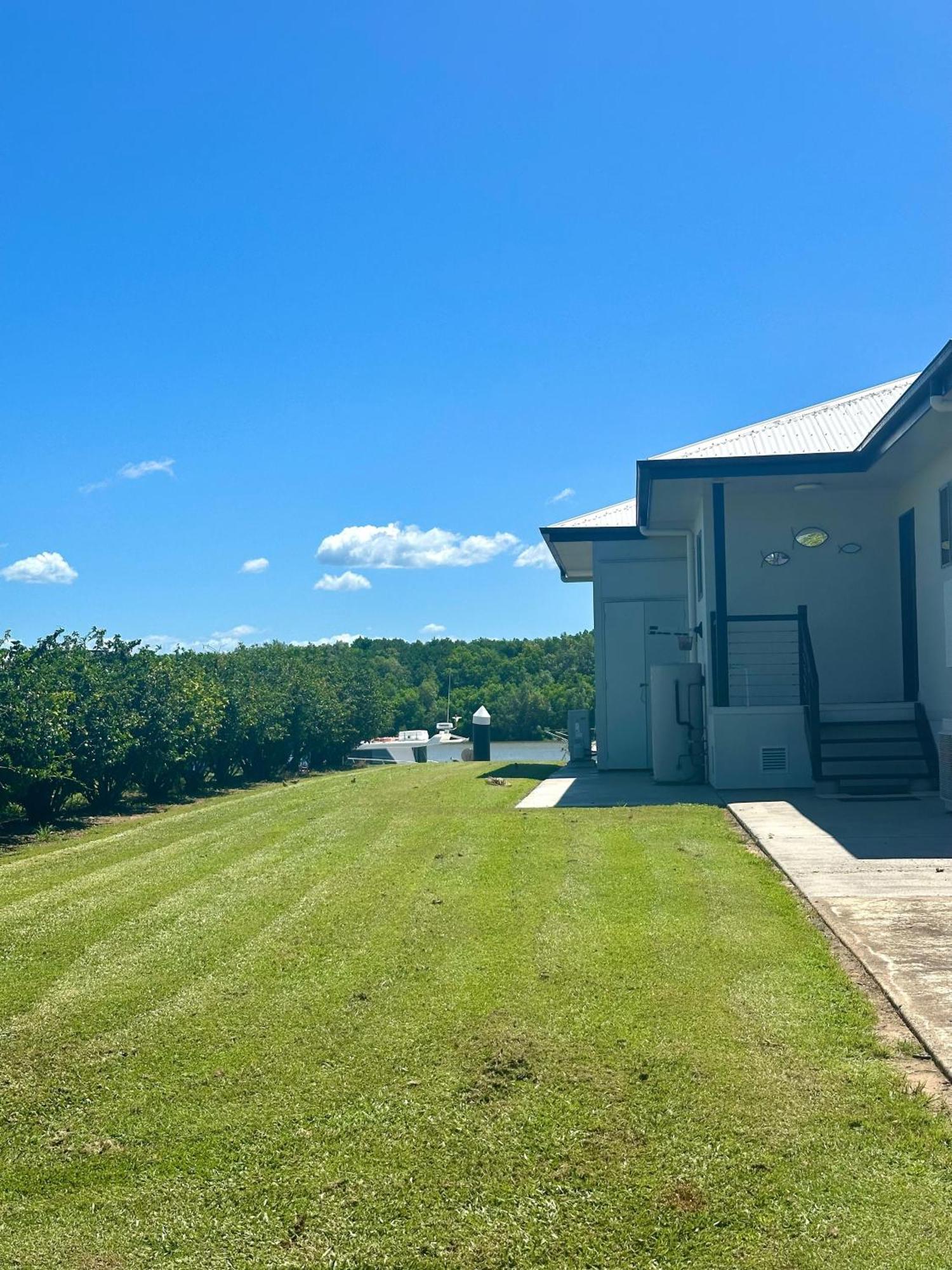 Hinchinbrook Resorts Management Pty Ltd Lucinda Экстерьер фото