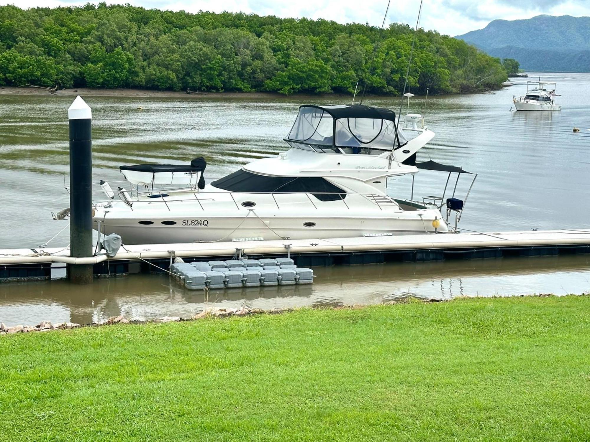 Hinchinbrook Resorts Management Pty Ltd Lucinda Экстерьер фото