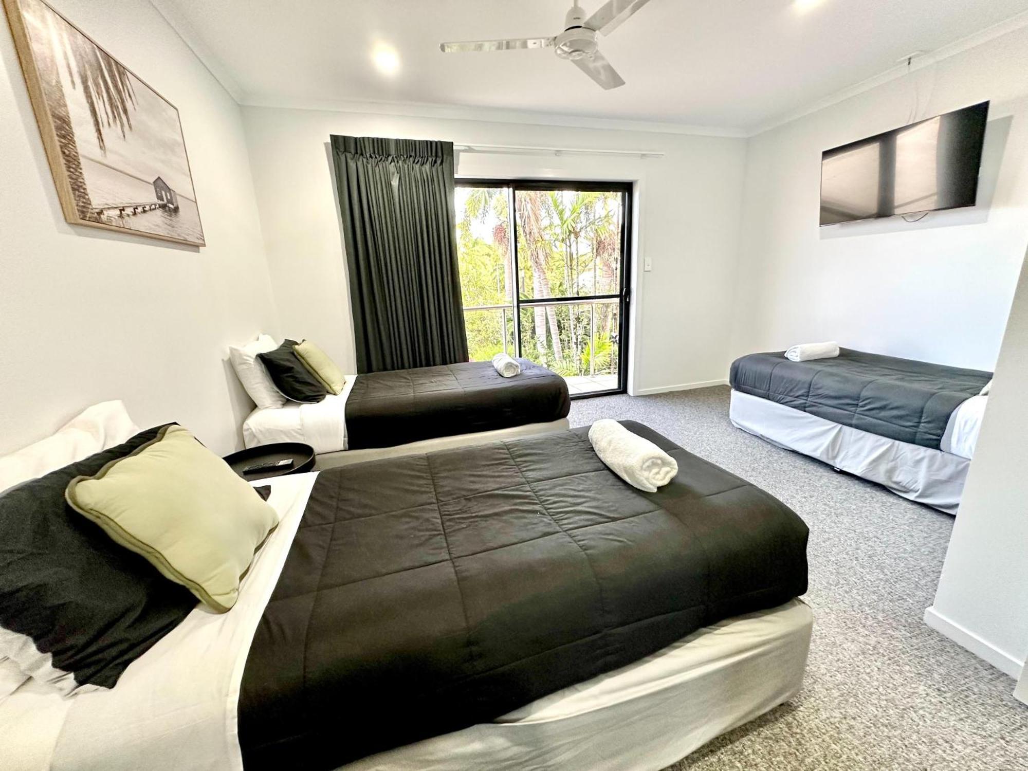 Hinchinbrook Resorts Management Pty Ltd Lucinda Экстерьер фото